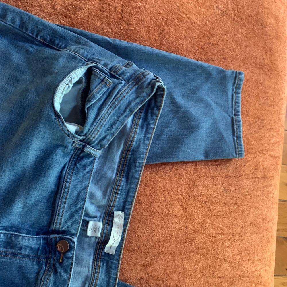 Est 1946 Denim Classic Straight Leg Blue Jeans Womens Size 28W Medium Wash - Picture 6 of 9